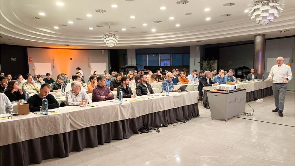 José González Fuentes lidera jornada de innovación en IA y convivencia en Luckia
FOTOS
