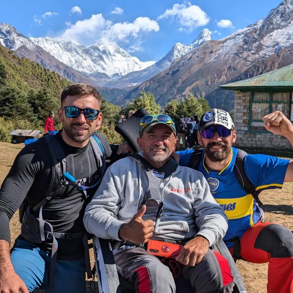 Con el respaldo de la Fundación Sportium, Albert Cogul hace historia al conquistar el Campo Base del Everest en una expedición sin precedentes
 
