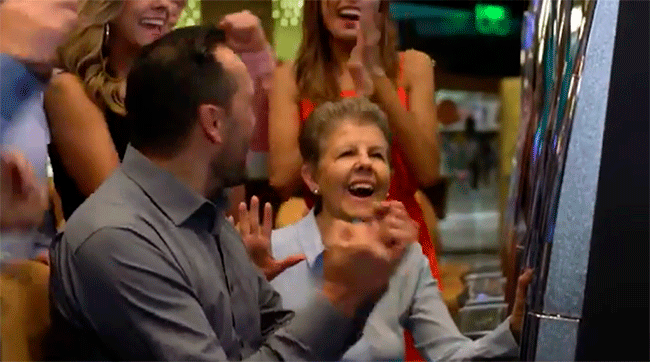 CARFAMA, los primeros en felicitar la Navidad con un emotivo mensaje