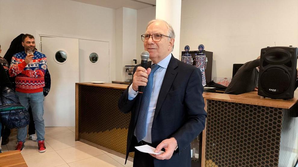 El presidente José González Fuentes, maestro de ceremonias en el divertido 