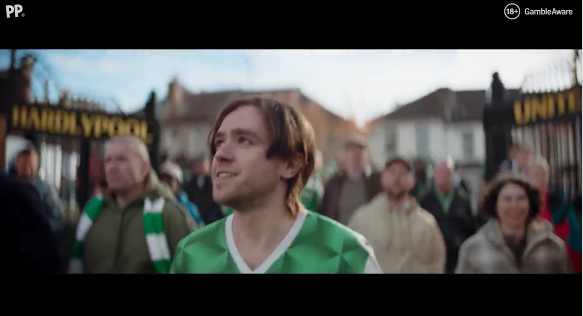 Paddy Power lanza su primer anuncio navideño lleno de fútbol y nostalgia festiva