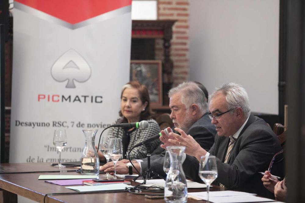 Aitor Uriarte da pistas para reforzar la responsabilidad social en la industria del juego