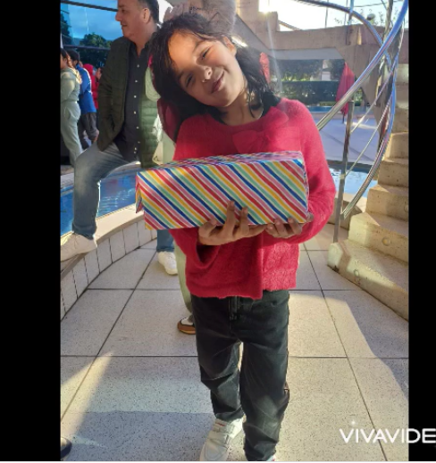 Merkur Dosniha cierra el año con solidaridad y alegría en su Fiesta de Entrega de Regalos: 4.000 REGALOS para familias desfavorecidas
FOTOS