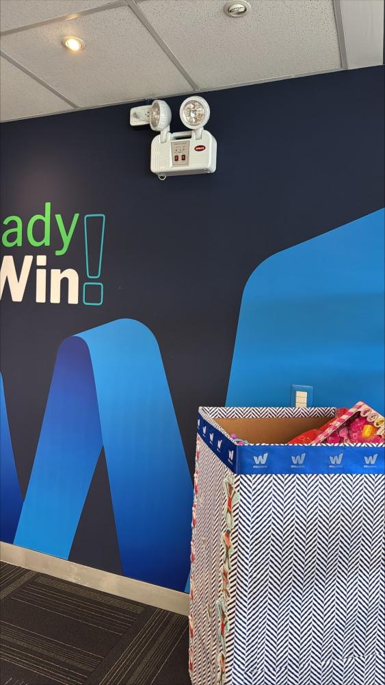 Win Systems lleva alegría a los niños con colectas de juguetes en España y Perú