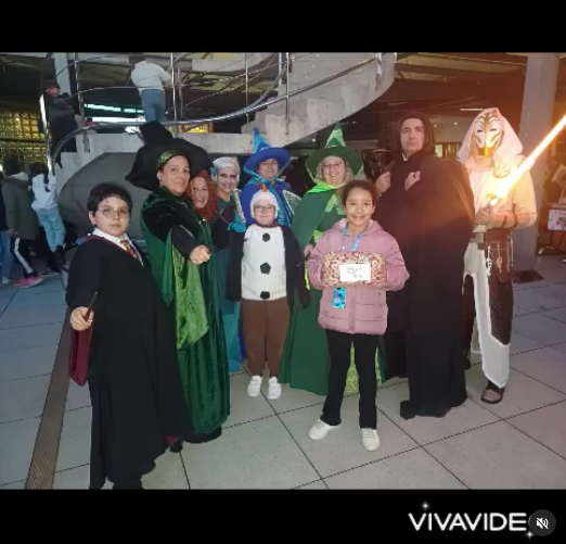 Merkur Dosniha cierra el año con solidaridad y alegría en su Fiesta de Entrega de Regalos: 4.000 REGALOS para familias desfavorecidas
FOTOS