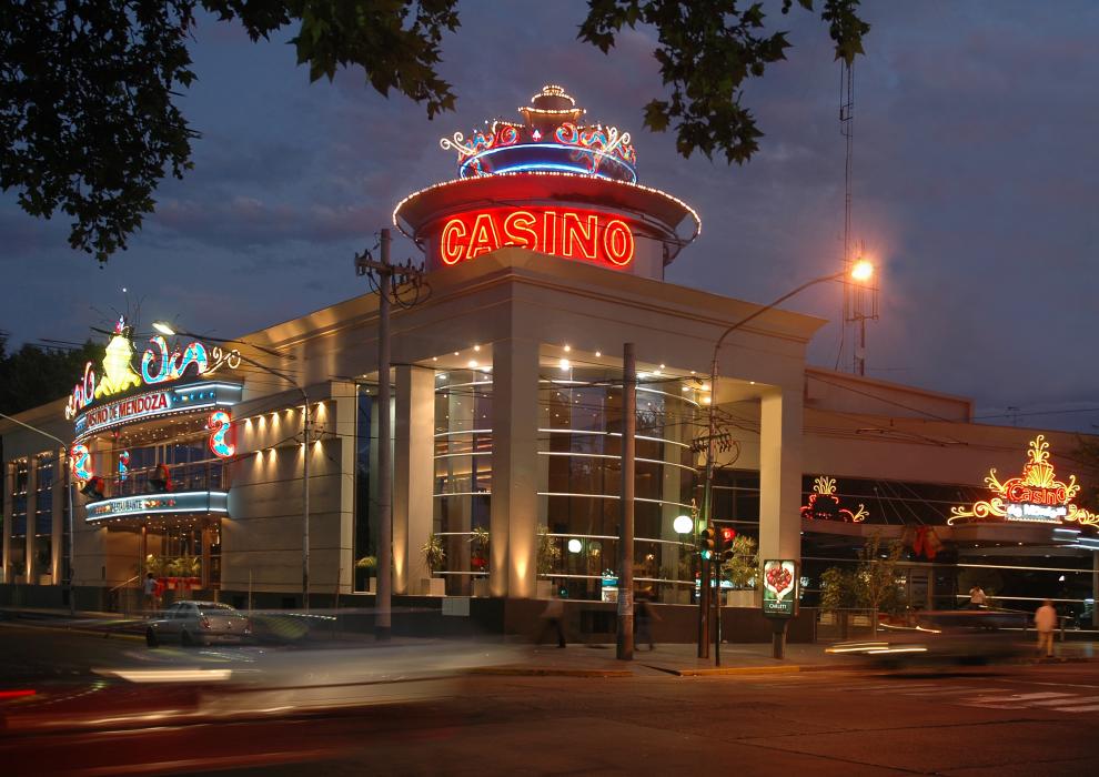 El Casino de Mendoza incorpora pagos con tarjeta de débito para cargar créditos de juego