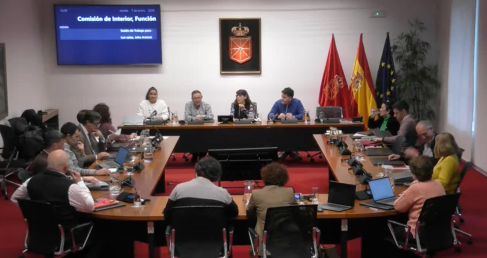 Encendido debate sobre las nuevas restricciones horarias para salones de juego en Navarra