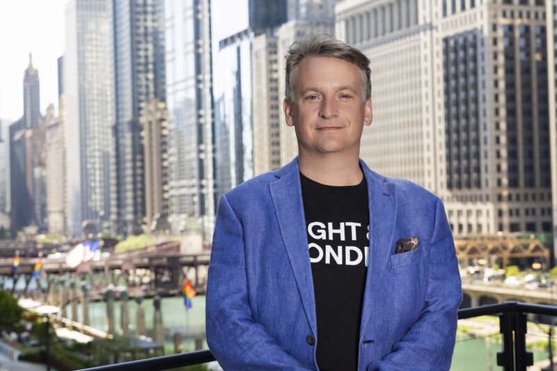 Simon Johnson, nuevo CEO de la división de iGaming de Light & Wonder