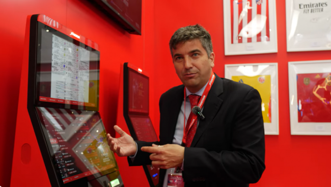 Durante su participación en ICE Barcelona, Alfredo Kindelán, Director de Producto de Sportium, presentó el nuevo terminal de apuestas de la compañía, destacando su diseño innovador y funcionalidades avanzadas que buscan mejorar la experiencia de apuestas para todo tipo de usuarios.