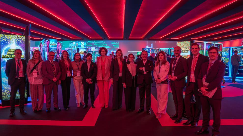 ZITRO con la plana mayor de Reguladores