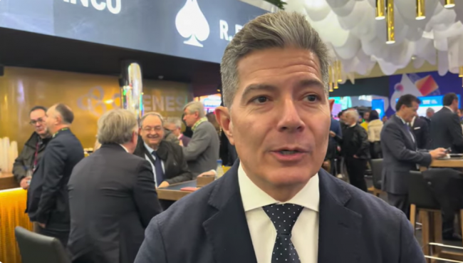 Pedro García Cuestas Resalta Innovaciones y Colaboraciones en ICE Barcelona desde el Stand de Orenes