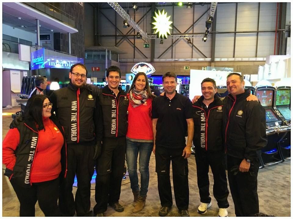 Yolanda Barqueros celebra 25 Años en Merkur Dosniha 
¡FELICIDADES CAMPEONA!