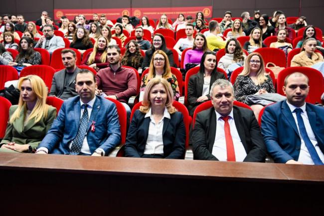 The Association of the Organizers of Gambling Games in Bulgaria Leads Initiative at UNWE to Prevent Gambling Addiction with Humor and Openness