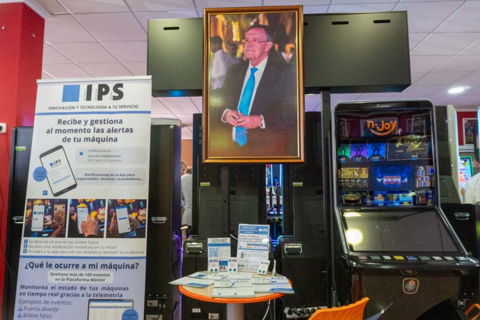 PRIMERAS IMÁGENES DE LA JORNADA DE RECREATIVOS BLANCO HOY EN CÓRDOBA