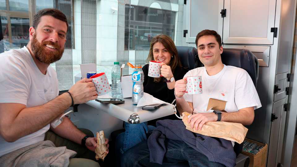 Empleados de Luckia demuestran su compromiso con la donación de sangre
