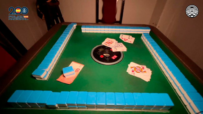 Desmantelan casino ilegal en sótano de restaurante asiático en Las Palmas.