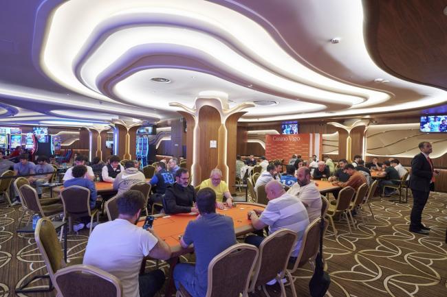 EL LUCKIA POKER FESTIVAL LLENA EL CASINO DE VIGO Y CLASIFICA A SIETE JUGADORES PARA LA GRAN FINAL DE BILBAO