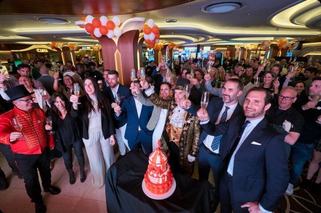 Luckia celebra el 5.º aniversario del Casino de Vigo con un evento espectacular