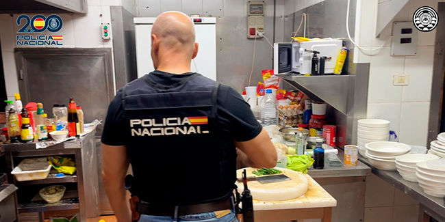 Desmantelan un casino ilegal en el sótano de un restaurante asiático de Las Palmas