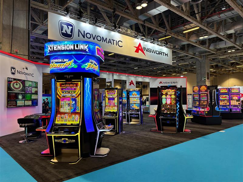 DIAMOND X™ 1.55J QUATTRO impulsa el éxito de NOVOMATIC en G2E Asia 2025