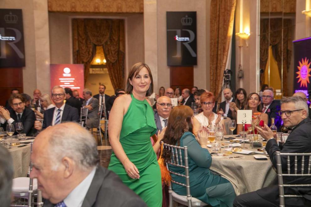 Asensi y Vall entregan el galardón a la Fundación Flutter en el Teatro Real y Esther Martín-Ortega recoge el premio como Institución del Año