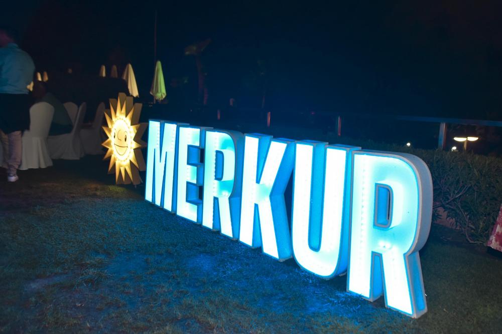 MERKUR DOSNIHA, un año más presente con stand y patrocinio en el ExpoCongreso de Juego – Luis Escribano