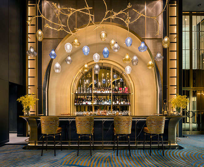 Melco triunfa en los Tatler Best 2025 con 11 galardones a la excelencia en gastronomía, hotelería y entretenimiento en Macao
 