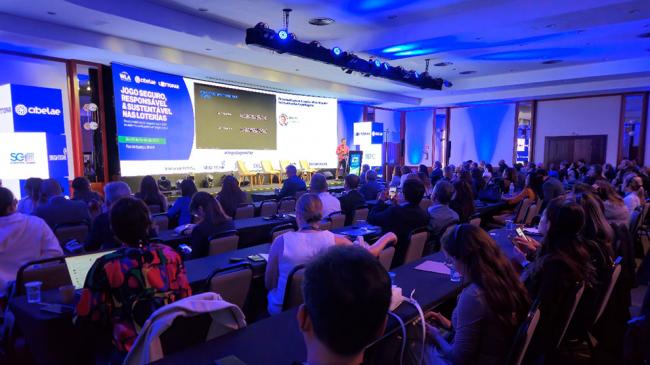 Récord de asistencia en el Seminario Internacional de Loterías