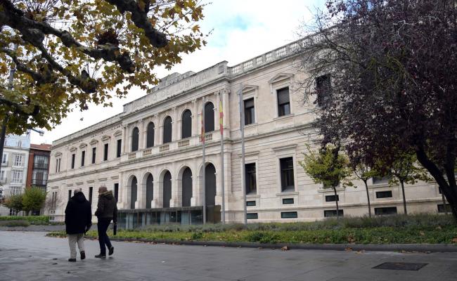 El TSJ de Castilla y León declara improcedente el despido de un empleado de bingo por burlarse de un cliente dormido