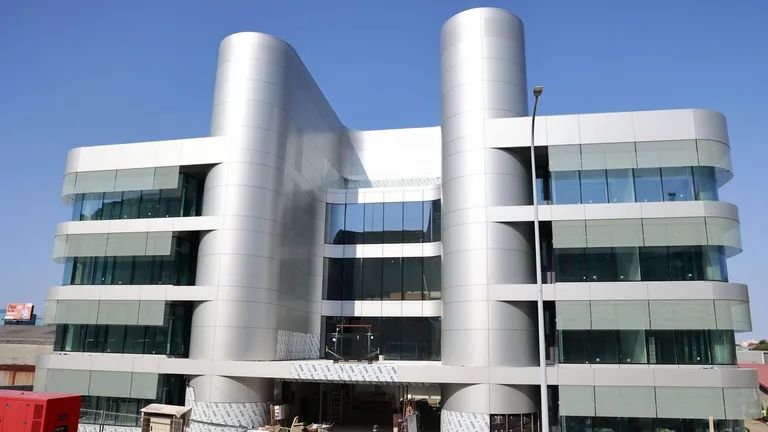 LUCKIA acelera su expansión y encara la recta final de su nueva sede en A Coruña