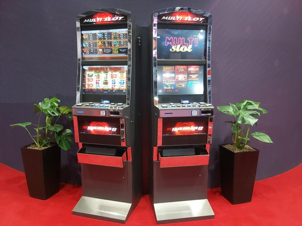 EL GRUPO APUESTAS DE MURCIA SUPERA LAS 400 CABINAS MULTISLOT E-FLAT INSTALADAS EN SUS SALAS