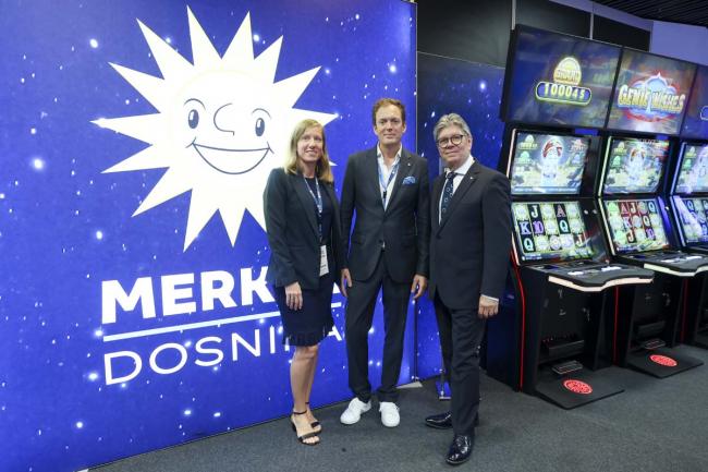 Merkur Dosniha deslumbra en Torremolinos con innovación y ambición