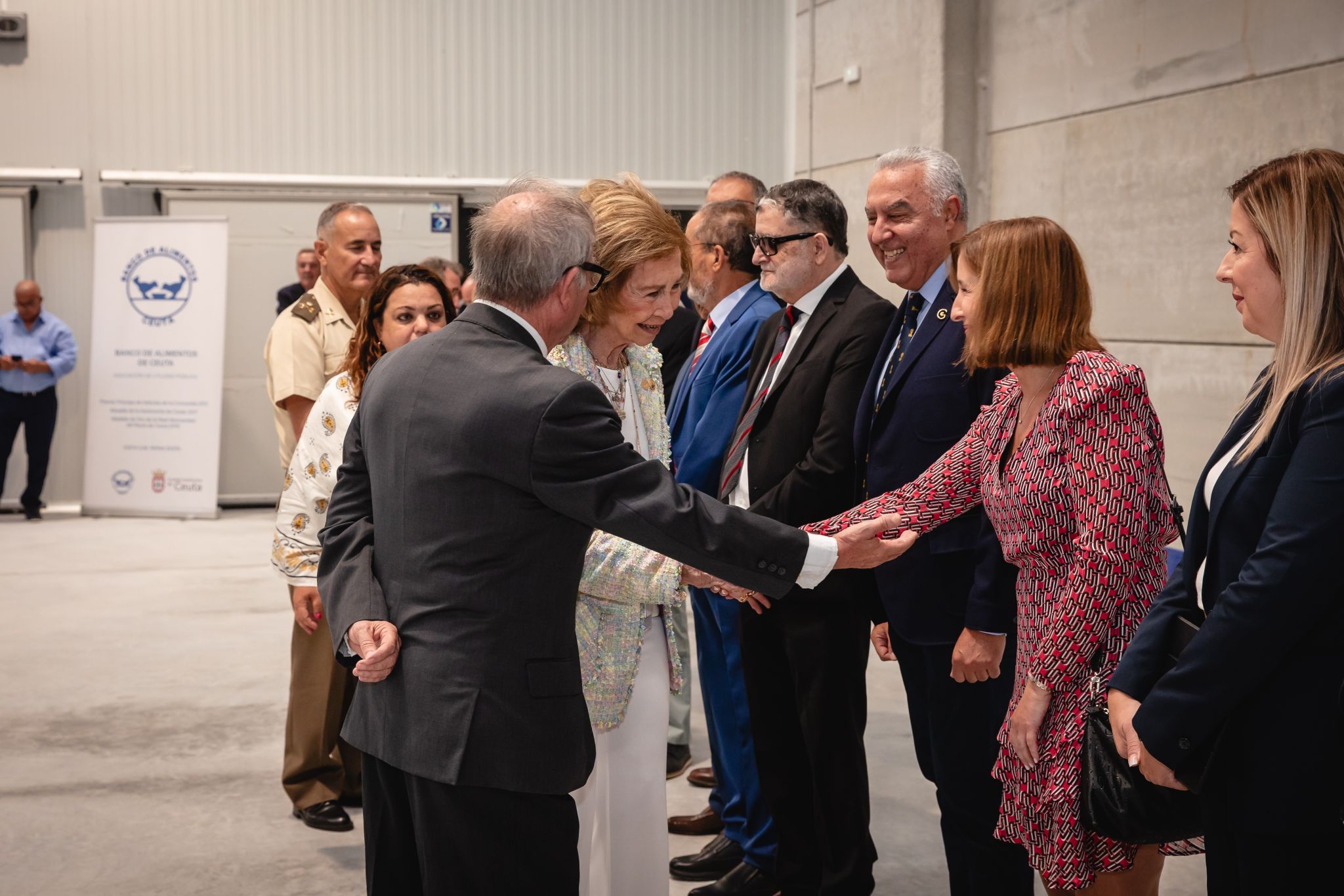 Reina Sofía inaugura en Ceuta el nuevo Banco de Alimentos junto a la Fundación Flutter