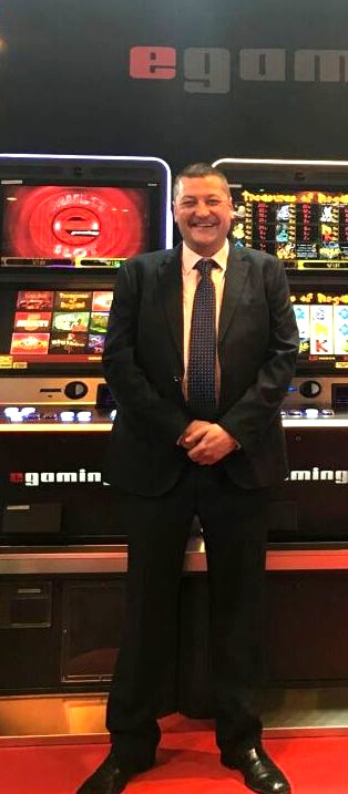 Santiago Vadillo Terán, recordado por Tiki Taka Games en una nota de condolencia, referente del sector y la industria del juego.