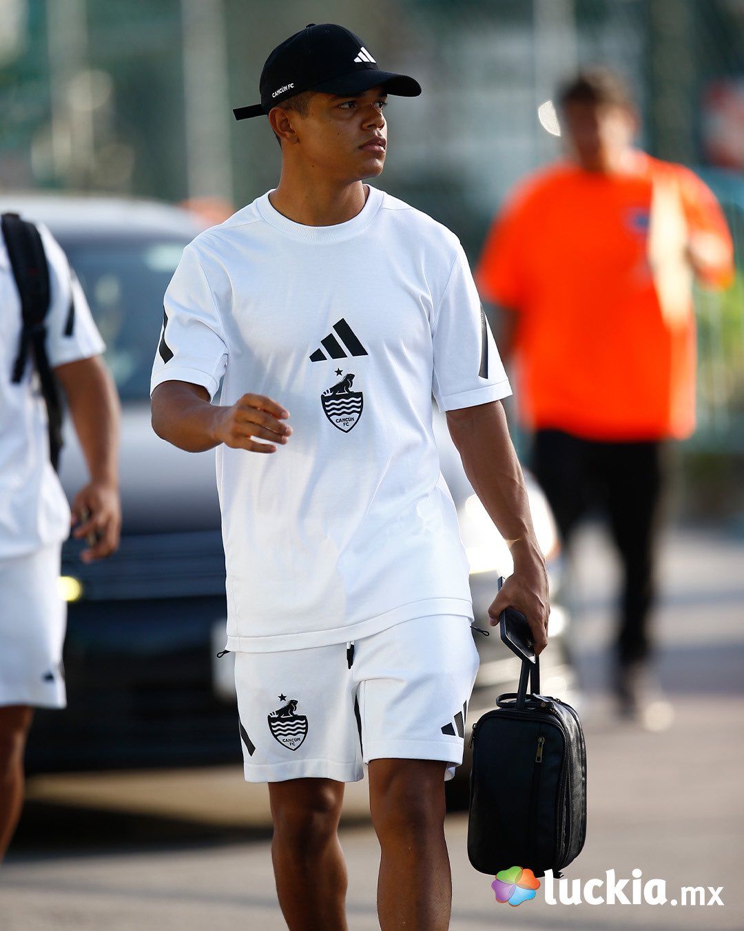 Luckia renueva su patrocinio con el Cancún FC y refuerza aún más su presencia en México