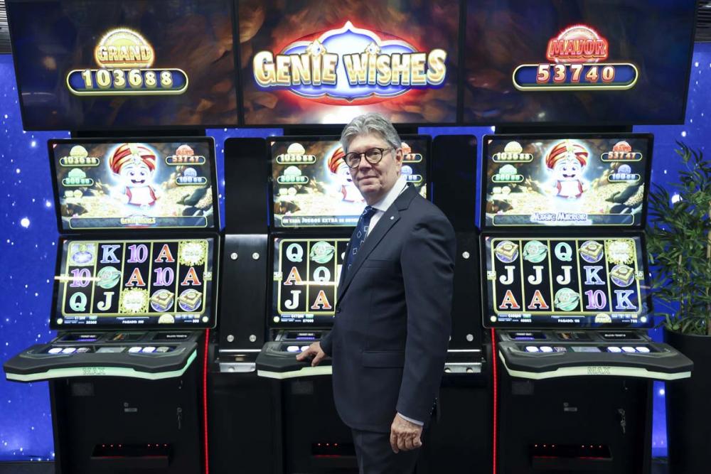 MERKUR DOSNIHA derrocha ambición en Torremolinos