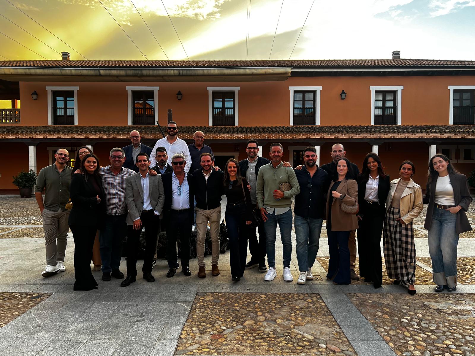 Emotiva celebra su jornada de team building en Albacete con vino, estrategia y trabajo en equipo