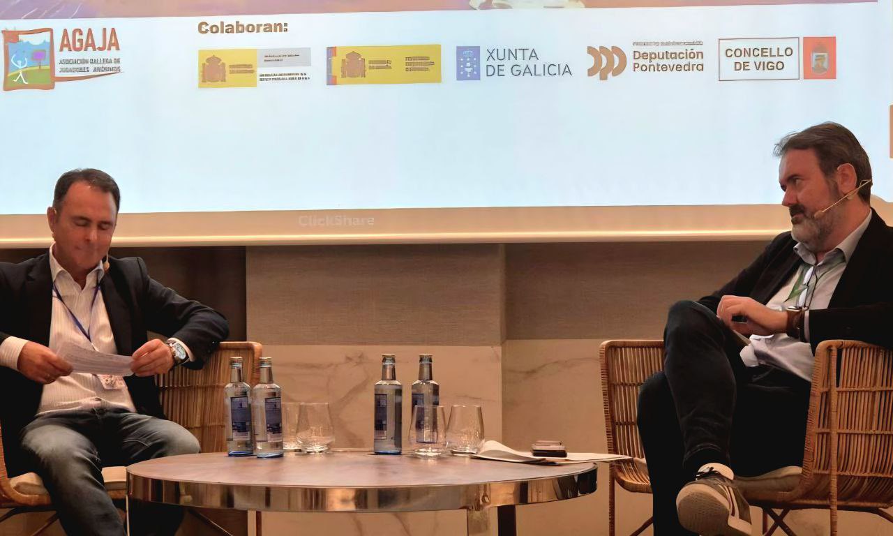 David Cabañó, responsable de Juego de la Xunta de Galicia, participa en la inauguración del Congreso de FEJAR con apoyo de la ONCE