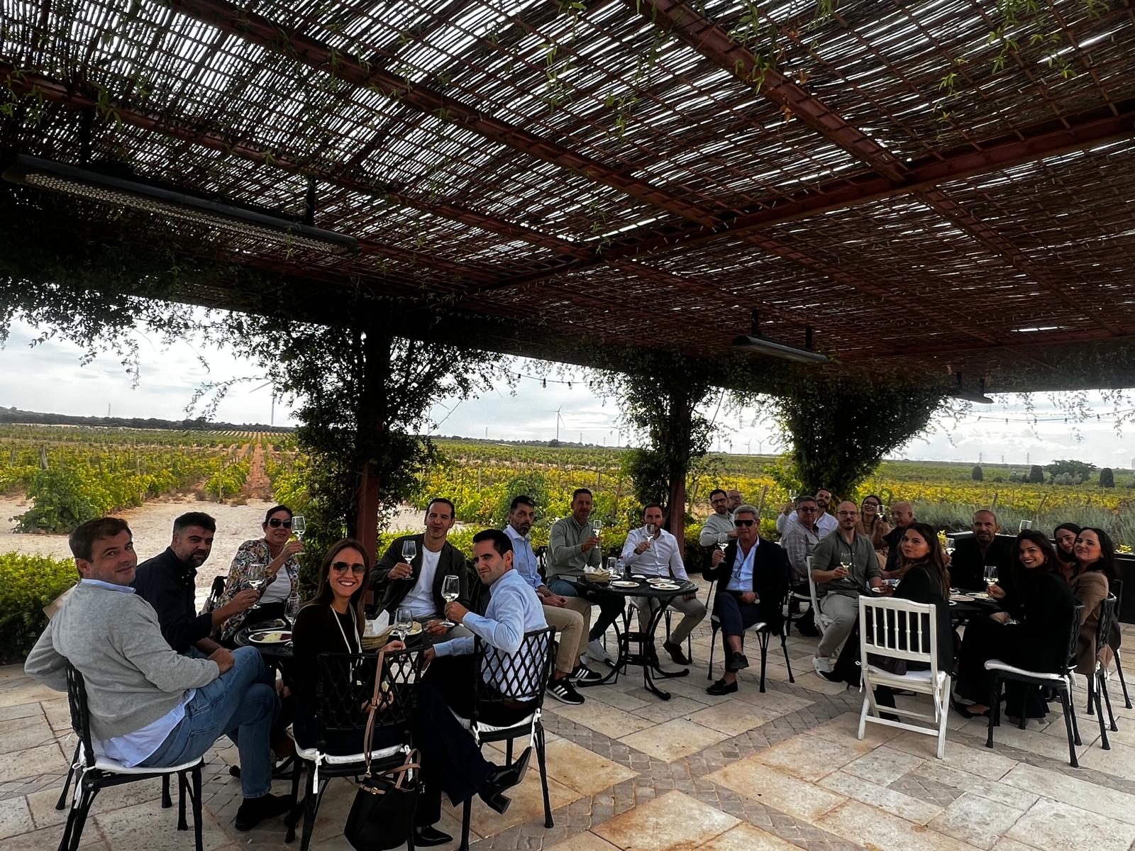 EMOTIVA CELEBRA SU JORNADA TEAM BUILDING: UN DÍA DE UNIÓN, VINO Y ESTRATEGIA (VÍDEO Y FOTOS)