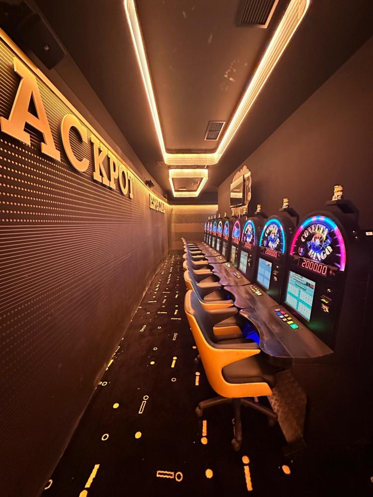 Grupo Orenes inaugura nuevas salas de máquinas en Bingo Conquistadores (Badajoz) y Bingo Cartagena