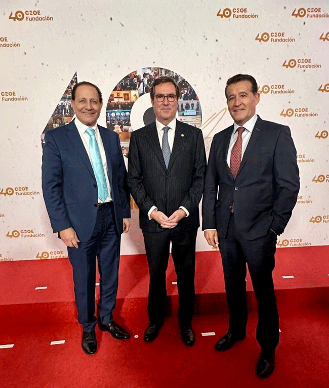 CEJ, con Fernando Henar y Juan José Sánchez Colilla, asiste al 40 aniversario de Fundación CEOE