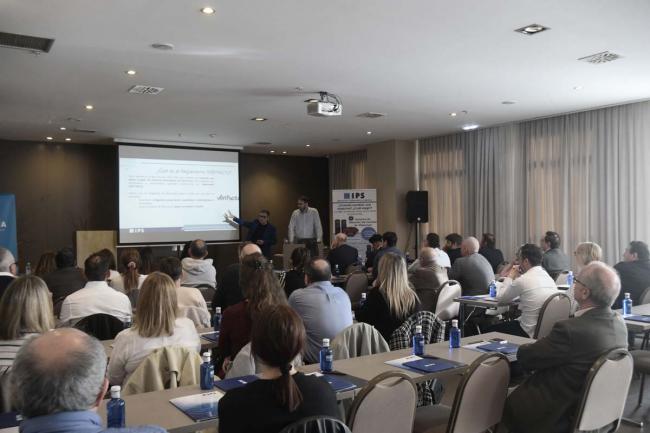 FOTOS: VERIFACTU, IA y Networking en el Ágora IPS
