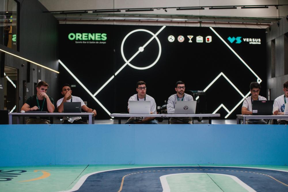 Orenes organiza un reto con Amazon para lograr el coche más rápido