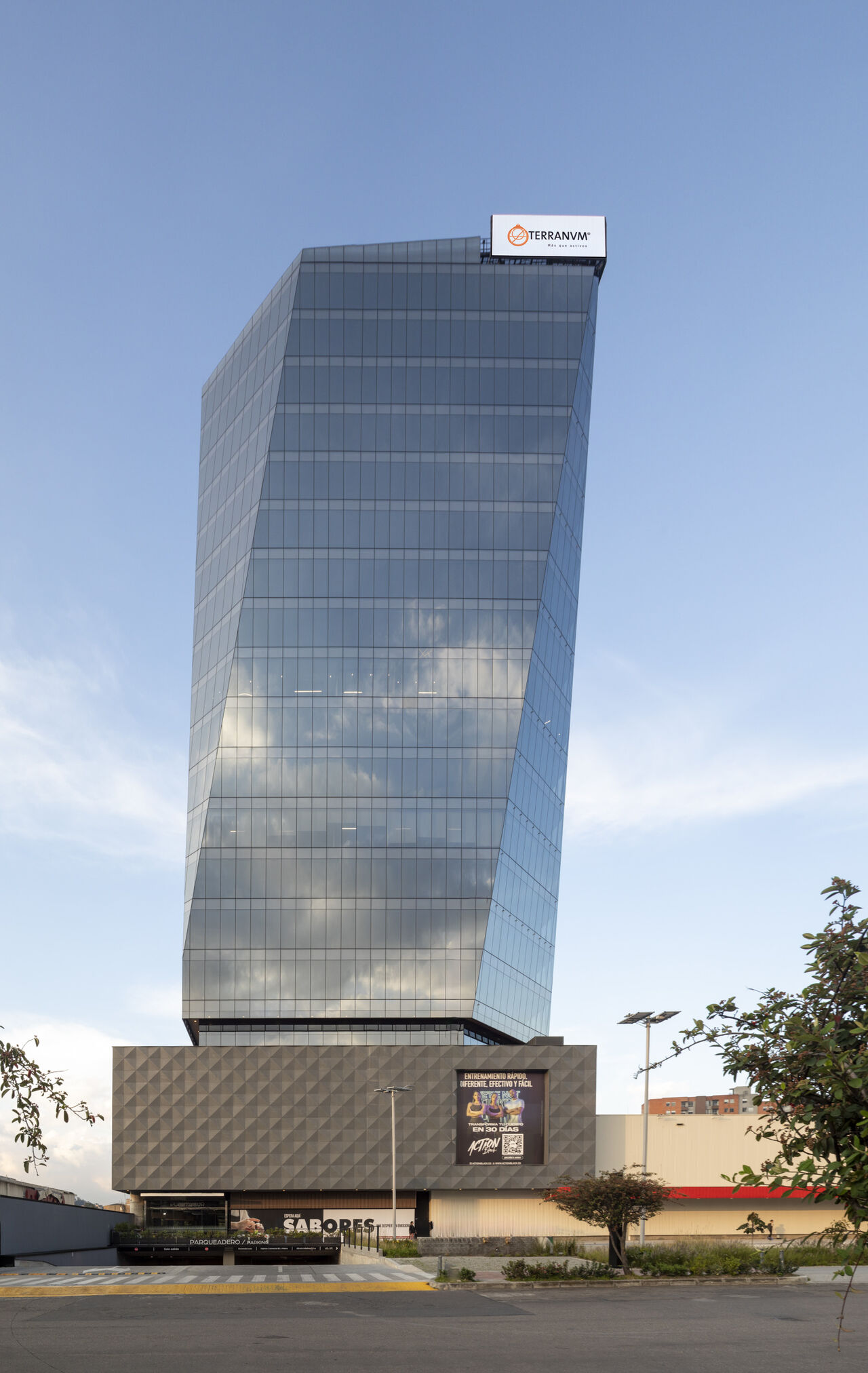 FOTOS: Así es la nueva sede de Codere en Bogotá