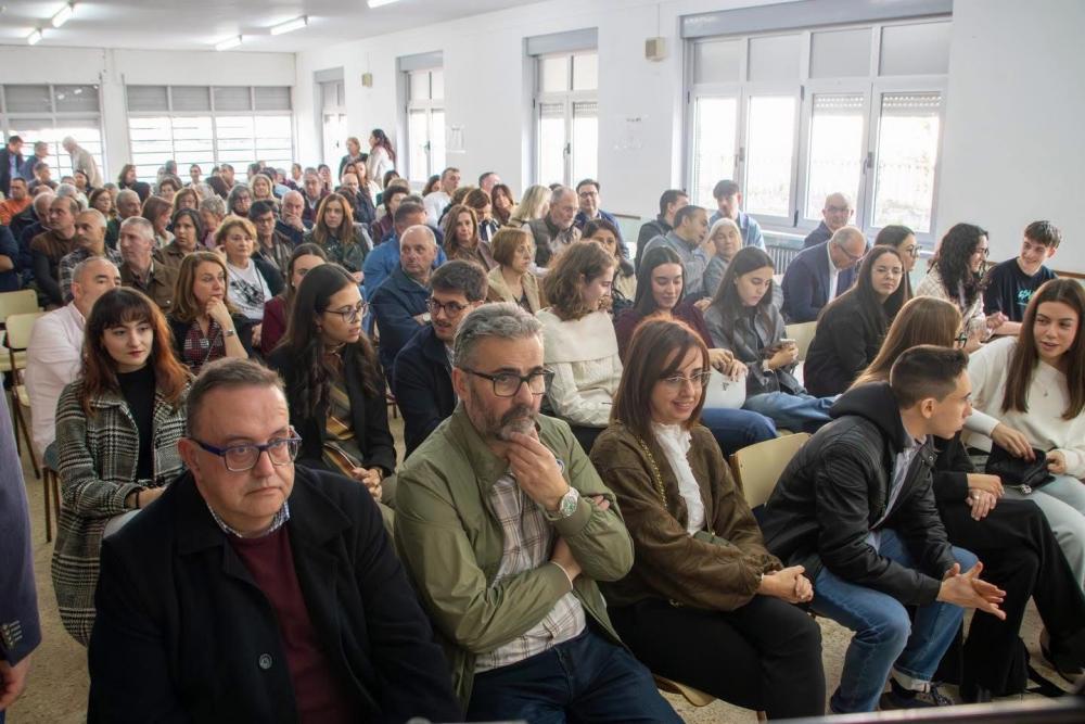 Automáticos Tineo convierte Navelgas en la capital del talento universitario
FOTOS