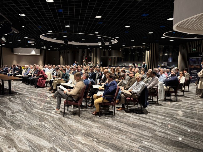 Más de 200 empresarios andaluces asisten a la jornada de ANMARE sobre la inminente implantación del sistema VERIFACTU
FOTOS