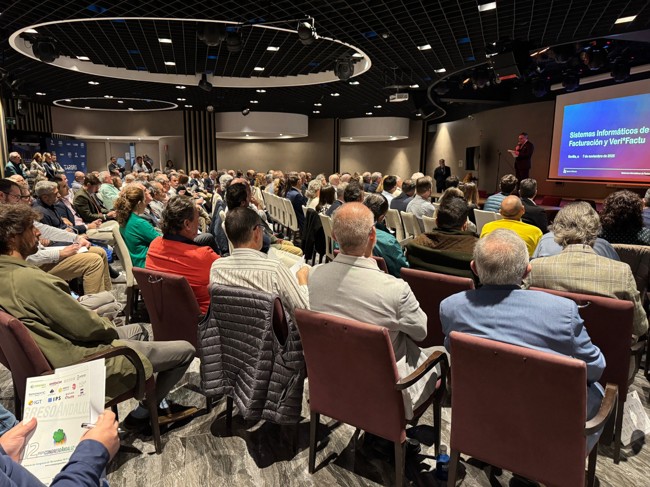 Más de 200 empresarios andaluces asisten a la jornada de ANMARE sobre la inminente implantación del sistema VERIFACTU
FOTOS