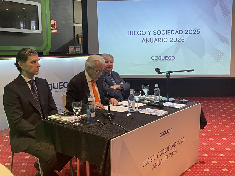 Luis Miguel Cabeza de Vaca interviene en la presentación del Anuario 2025 de CEJUEGO en Madrid