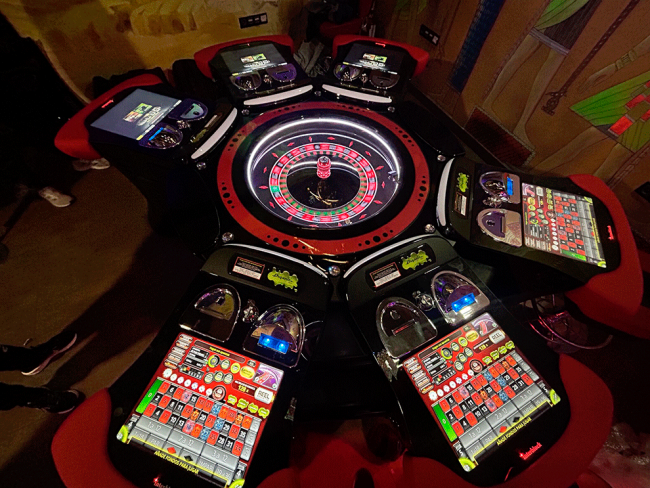 Infinity Gaming instala una Organic II Plus (6 puestos) con Reel Roulette y mejoras técnicas