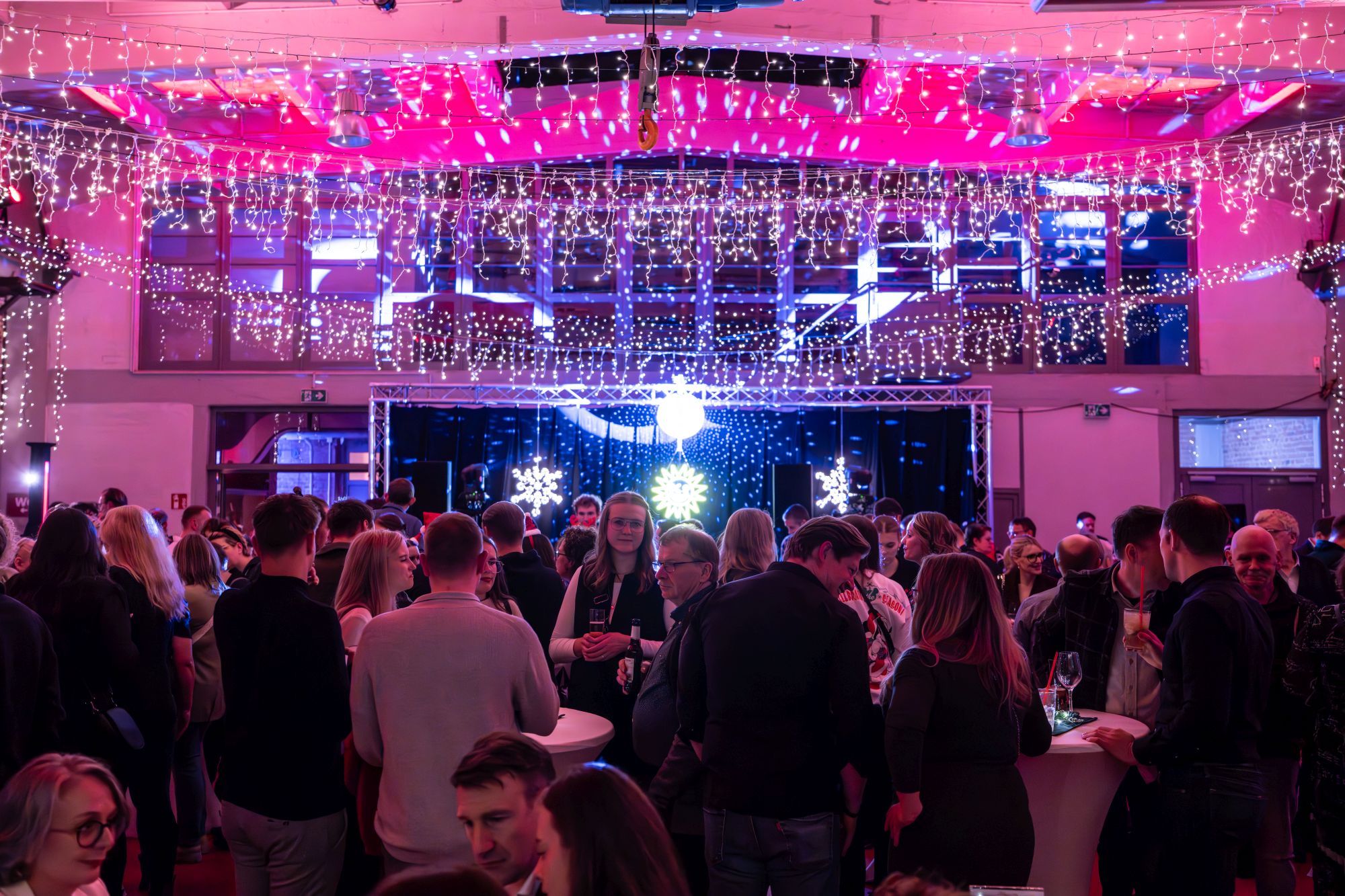 MERKUR GROUP reúne a más de 300 empleados en Espelkamp para cerrar 2025